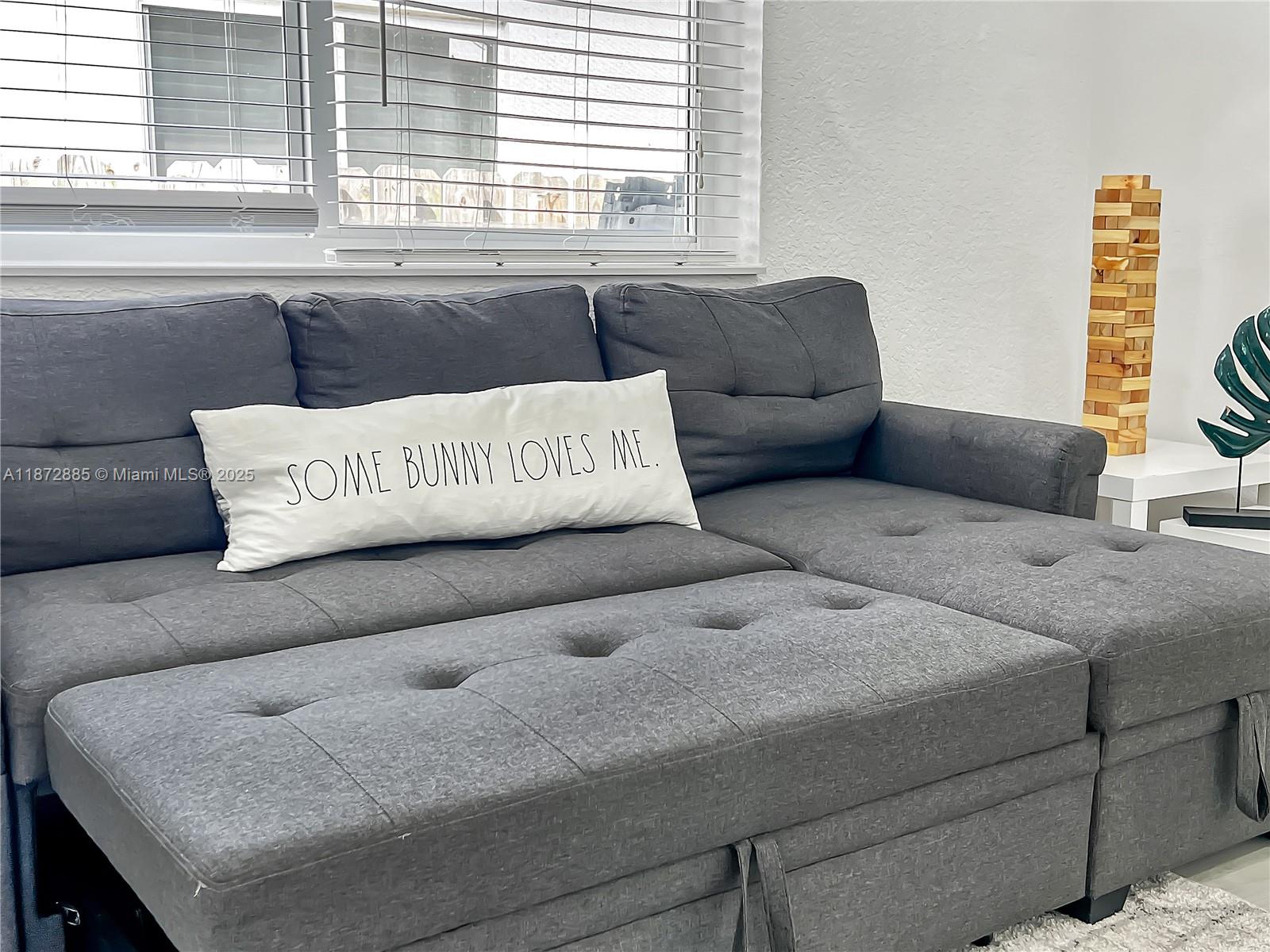 SOUTH VEDADO - Residential Lease