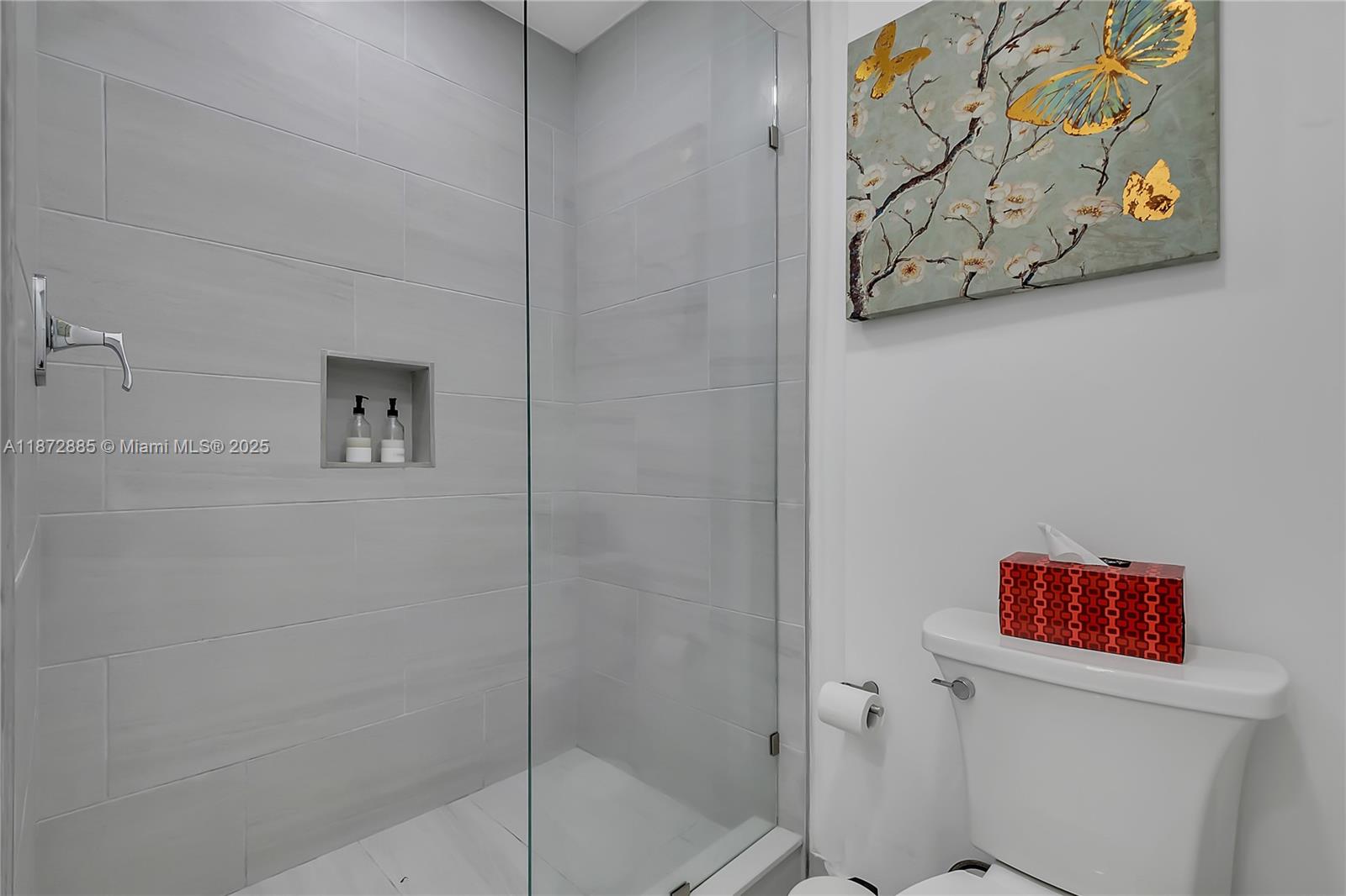 SOUTH VEDADO - Residential Lease