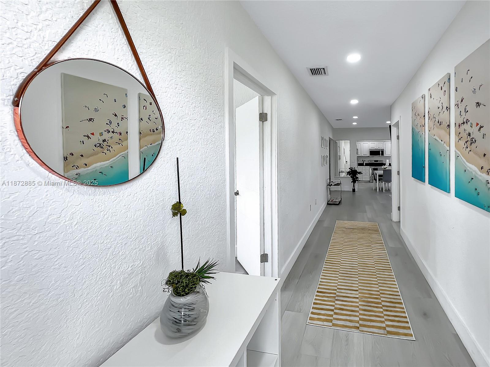 SOUTH VEDADO - Residential Lease