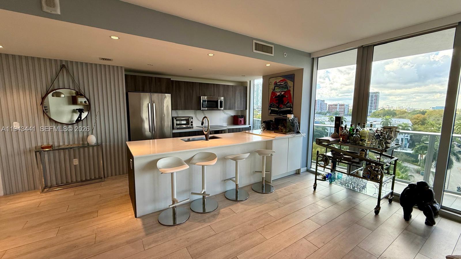 ARIA ON THE BAY CONDO - Residential