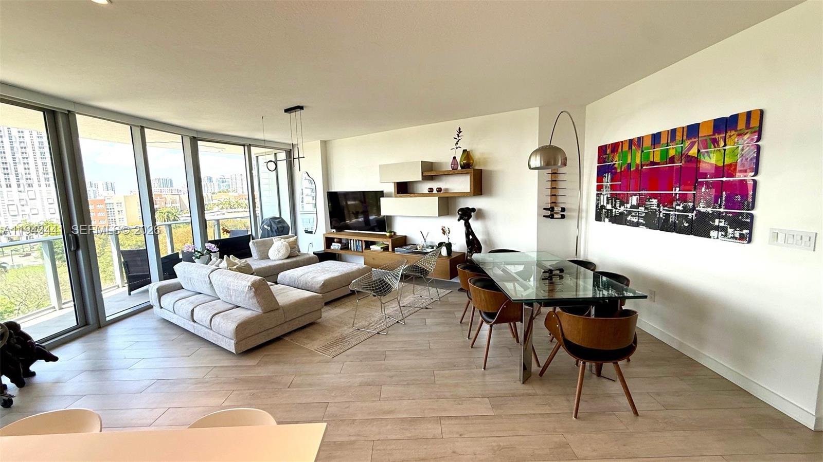 ARIA ON THE BAY CONDO - Residential