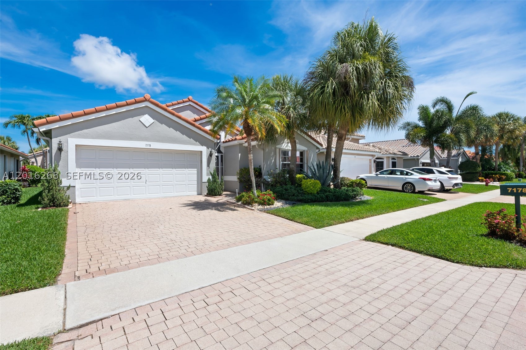 Limoge - The Cascades - Residential