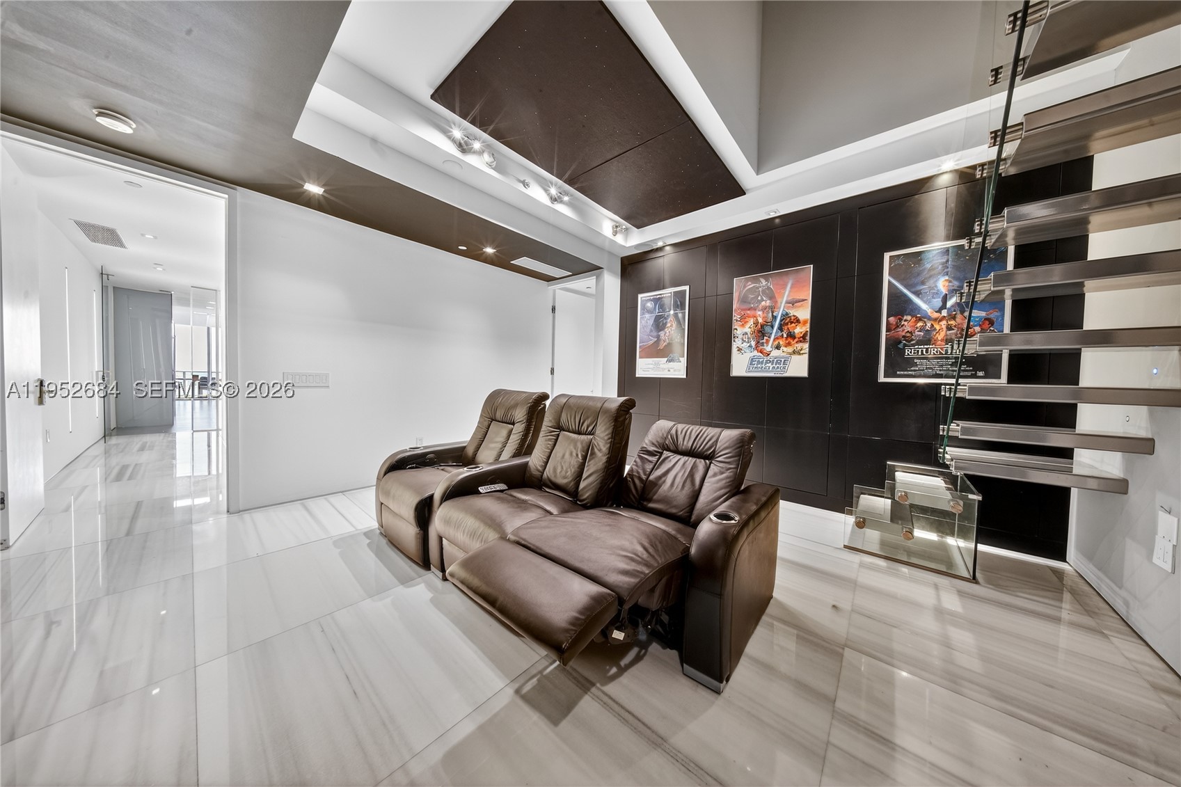 MARQUIS CONDO - Residential