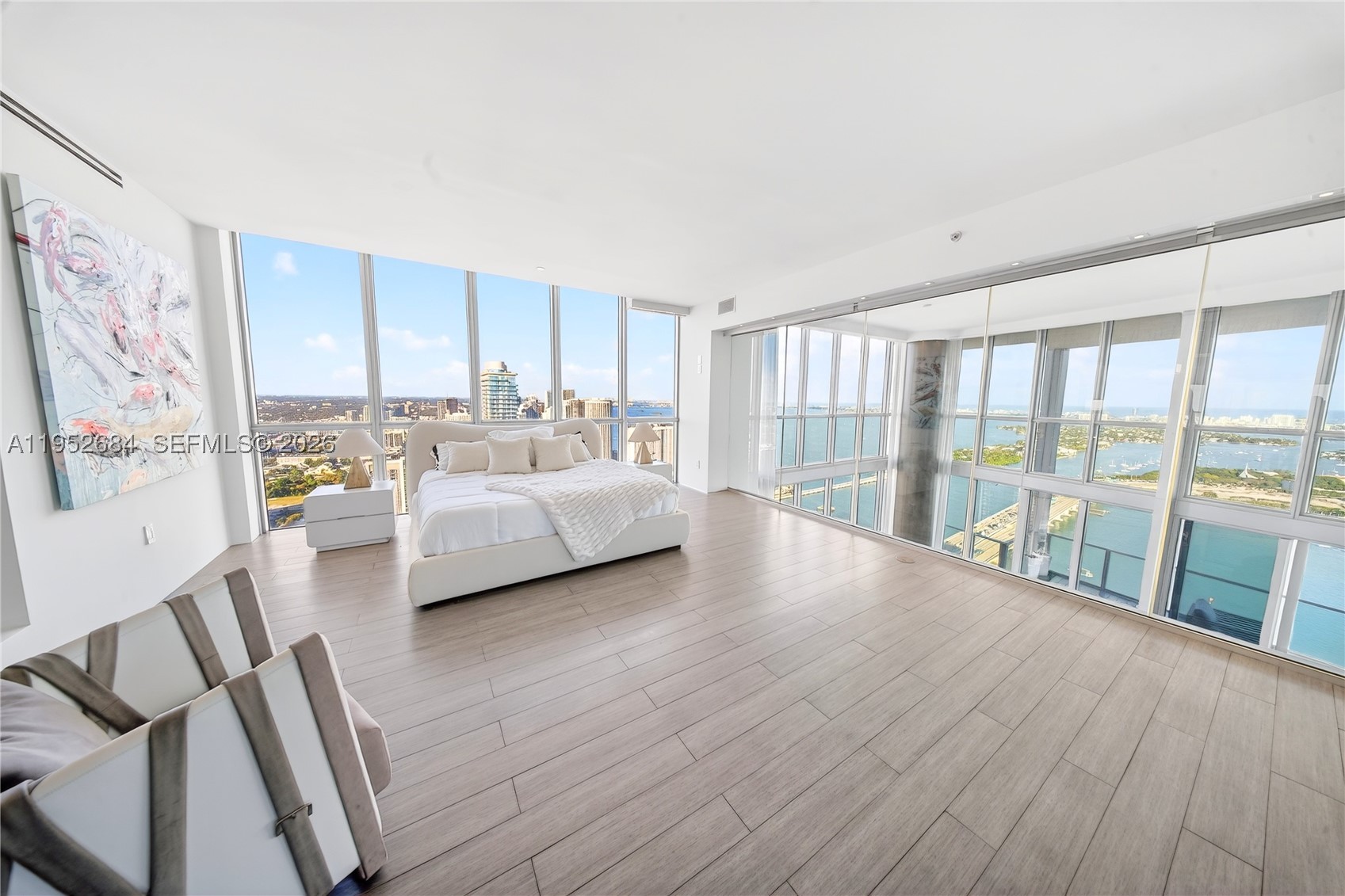MARQUIS CONDO - Residential