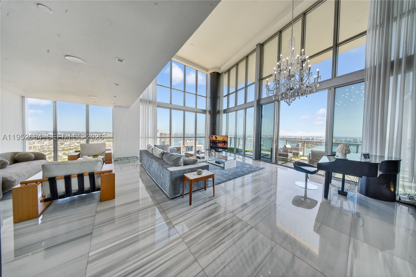 MARQUIS CONDO - Residential