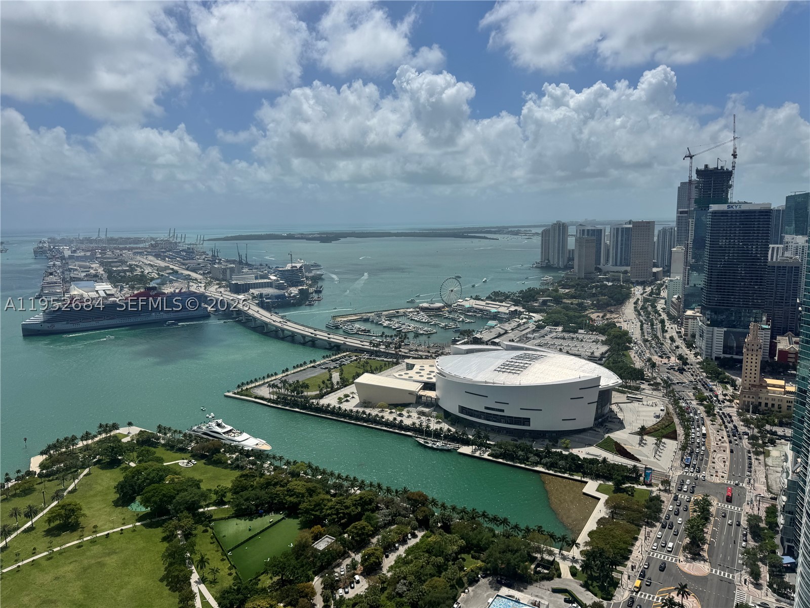 MARQUIS CONDO - Residential