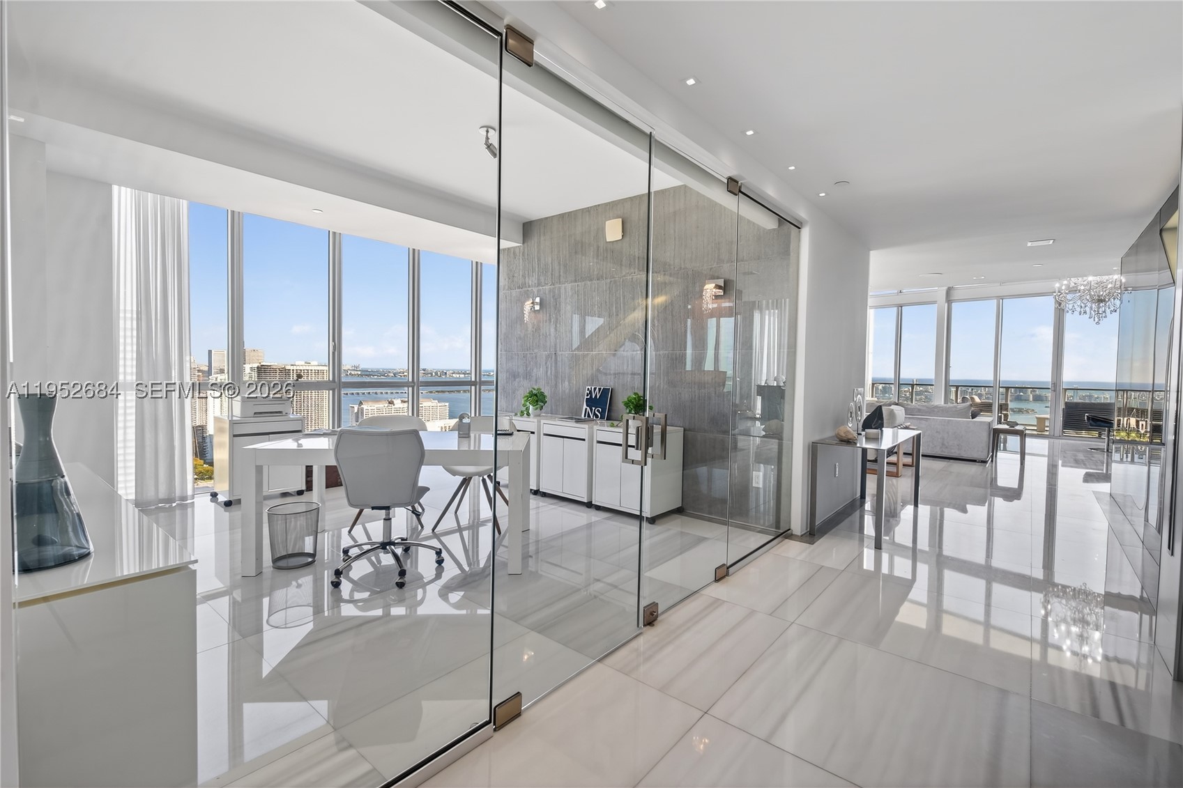 MARQUIS CONDO - Residential