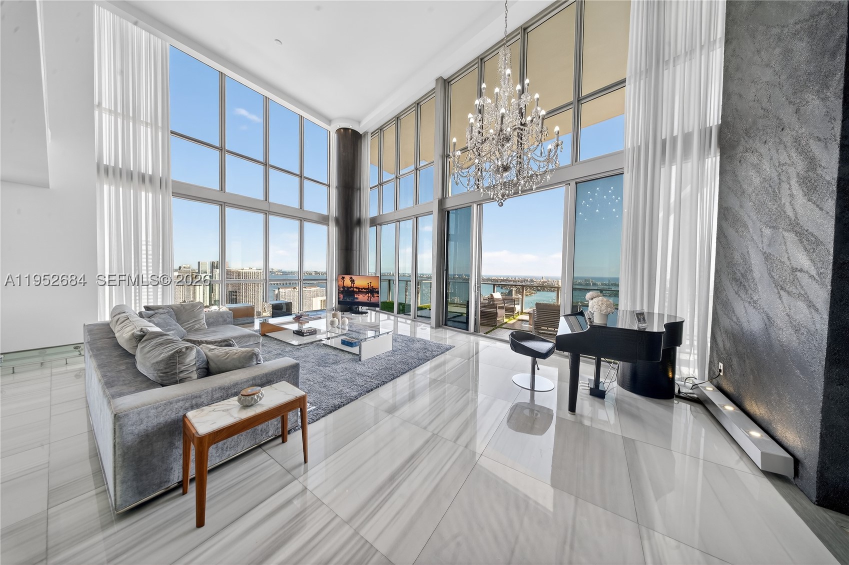 MARQUIS CONDO - Residential