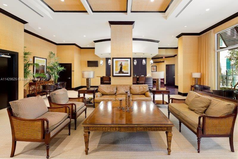 VERANDA CONDO - Residential