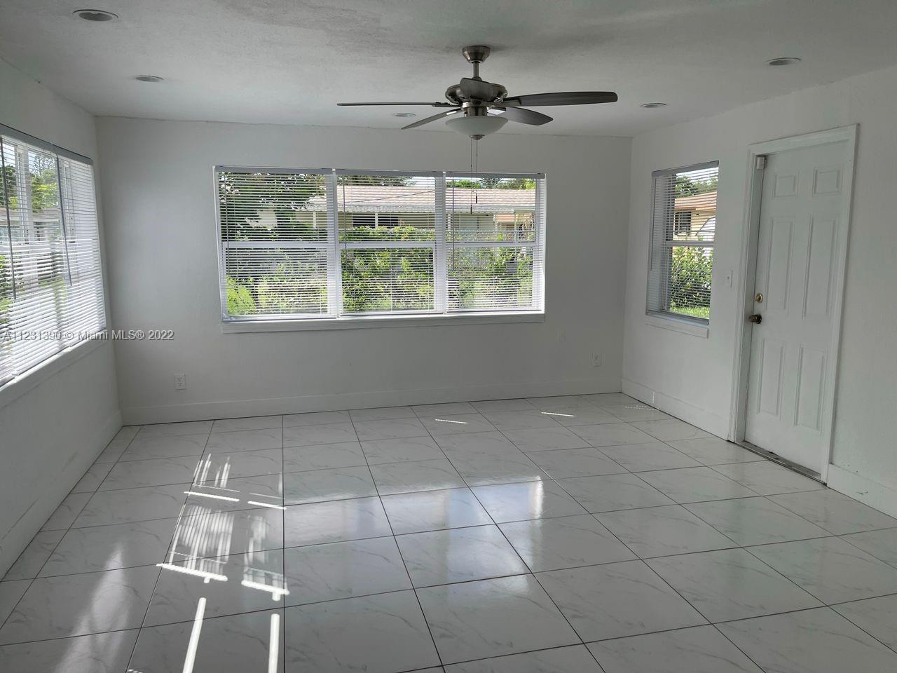 LAKE FOREST SEC 4 - Residential