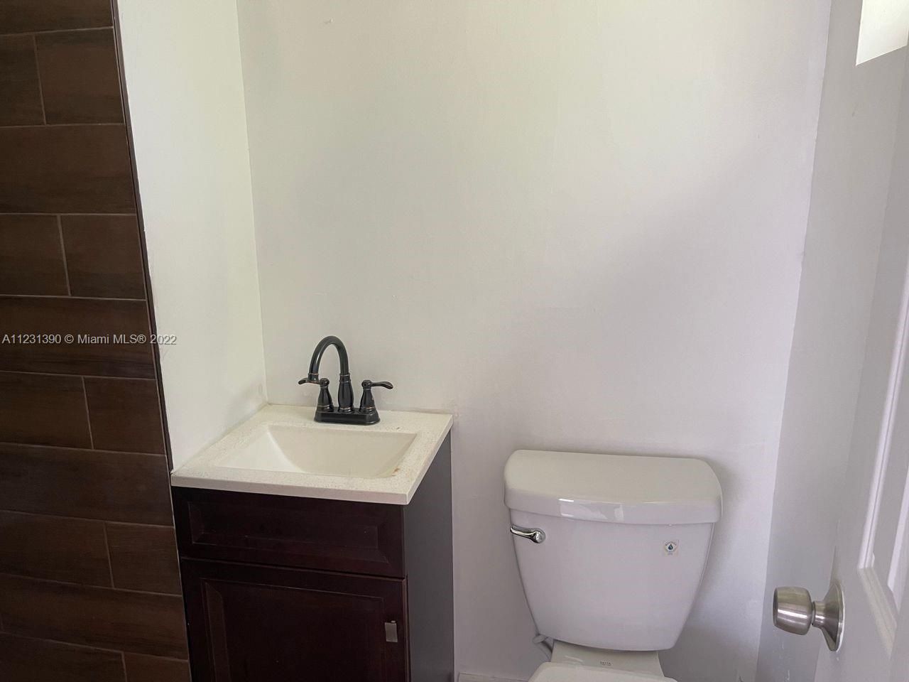LAKE FOREST SEC 4 - Residential
