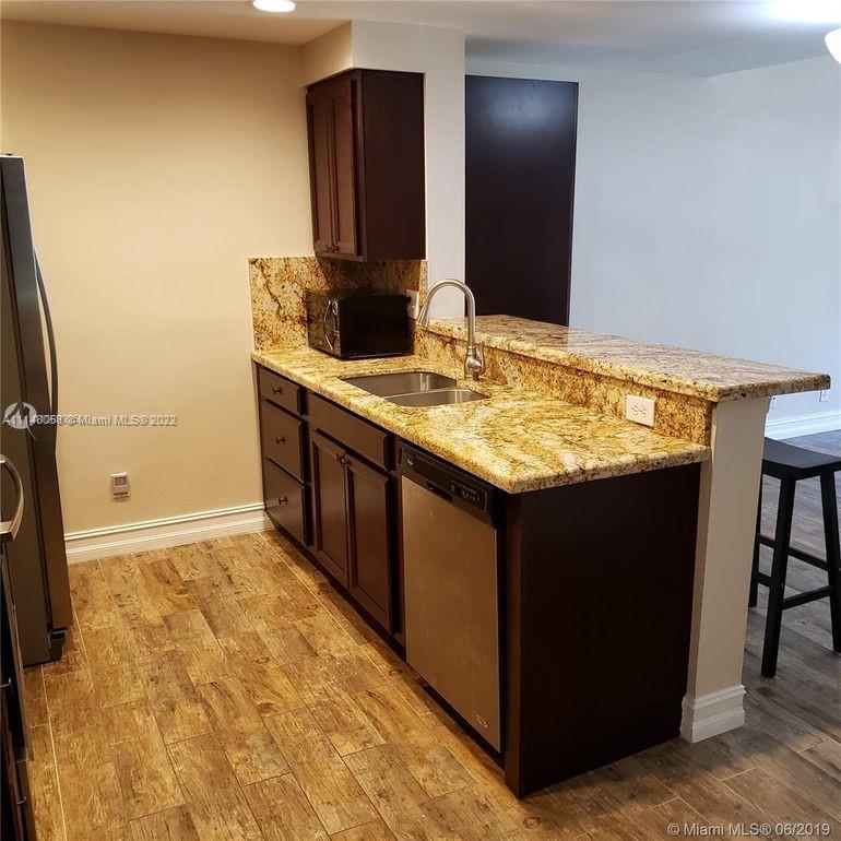 SECTORS 3 & 4 BOUNDARY PL - Residential