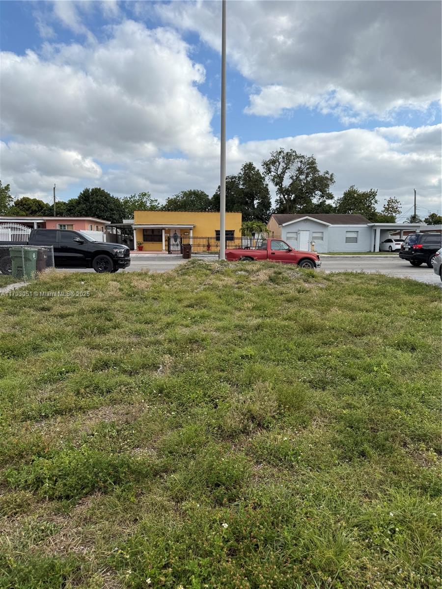 HIALEAH 12TH ADDN REV & A - Land