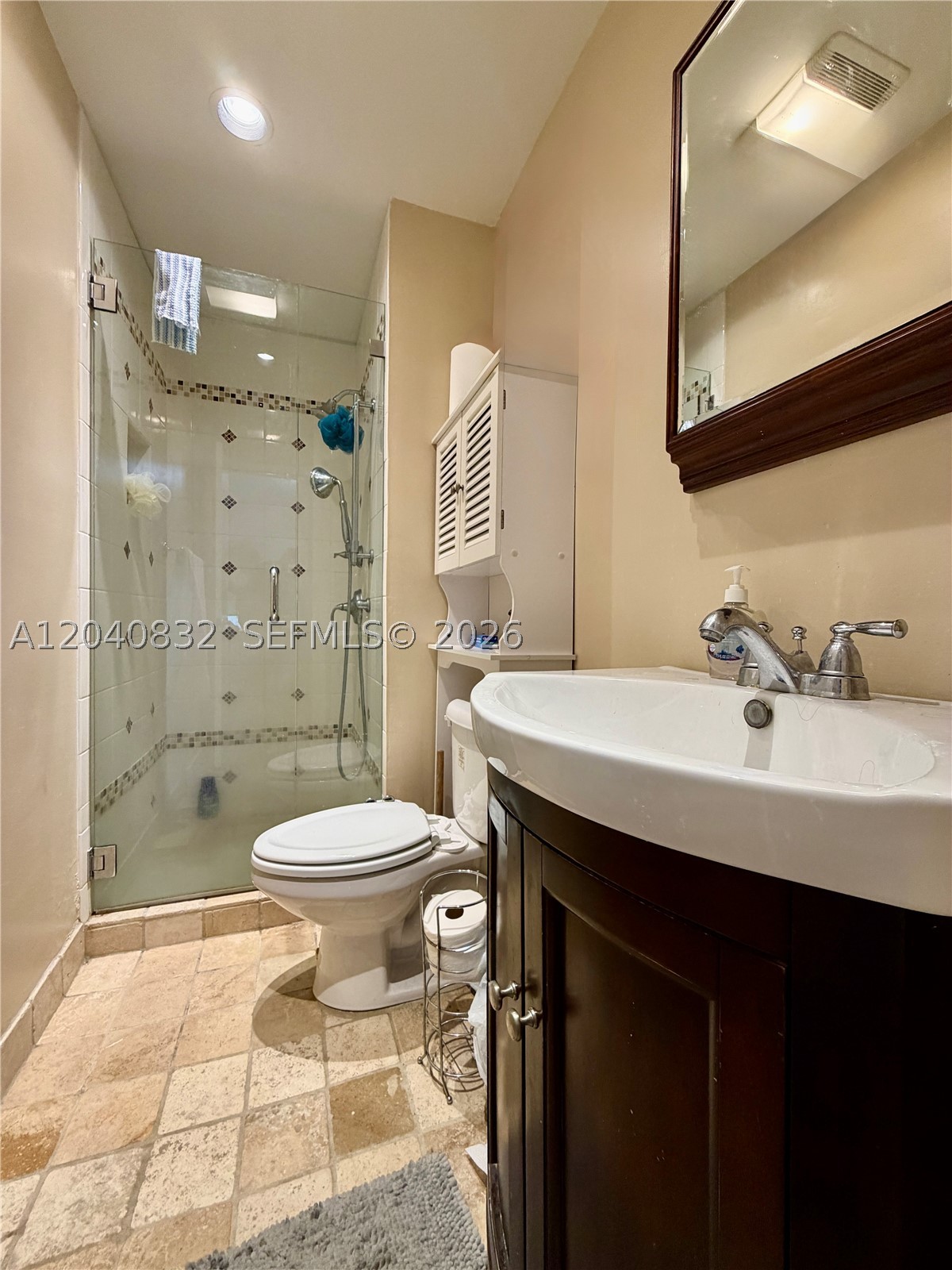 MILLER SIXTY-SEVEN TOWNHO - Residential