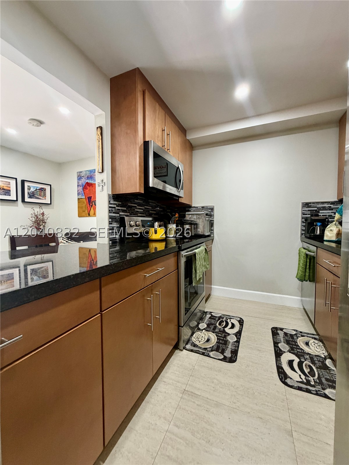 MILLER SIXTY-SEVEN TOWNHO - Residential