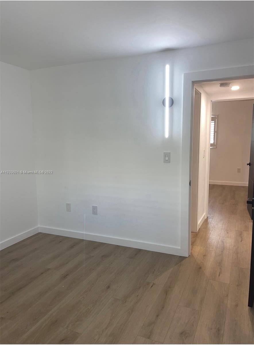 CHATEAU CONDO - Residential Lease