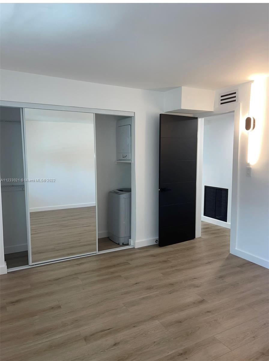 CHATEAU CONDO - Residential Lease