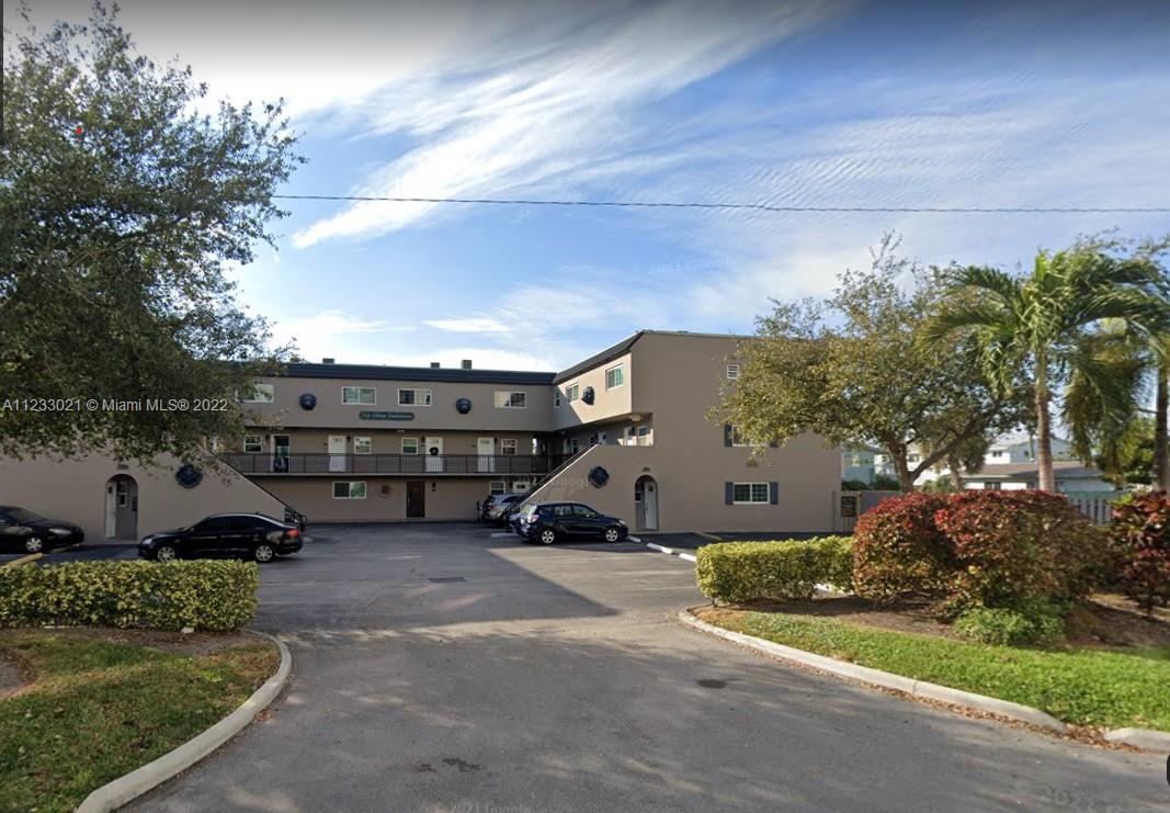 CHATEAU CONDO - Residential Lease
