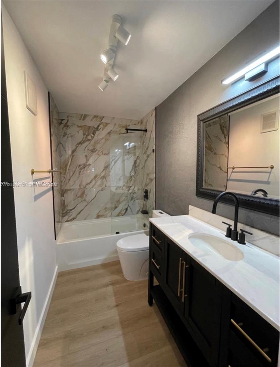 CHATEAU CONDO - Residential Lease