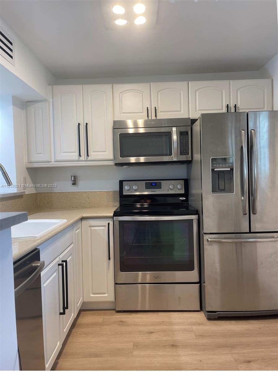 CHATEAU CONDO - Residential Lease