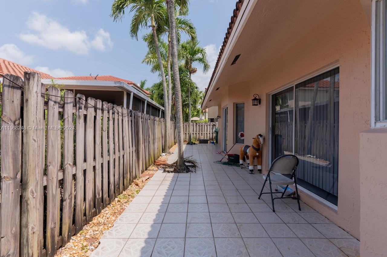 IMPERIAL GROUP - Residential
