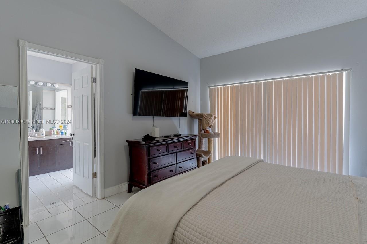 IMPERIAL GROUP - Residential