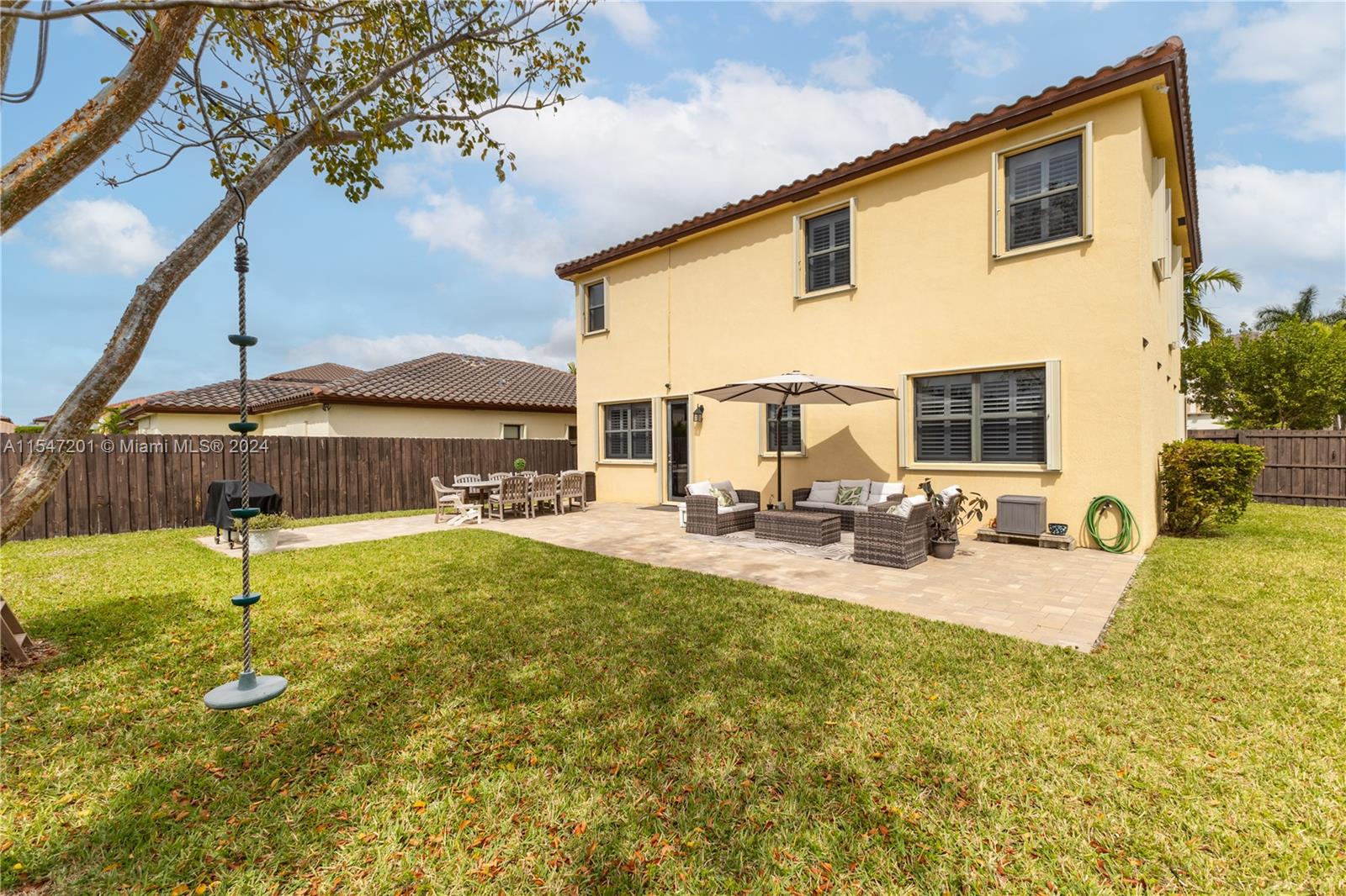 CAPRI AT OASIS - Residential