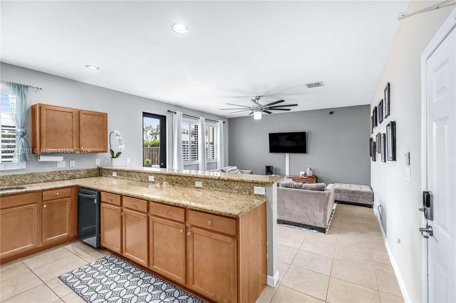 CAPRI AT OASIS - Residential