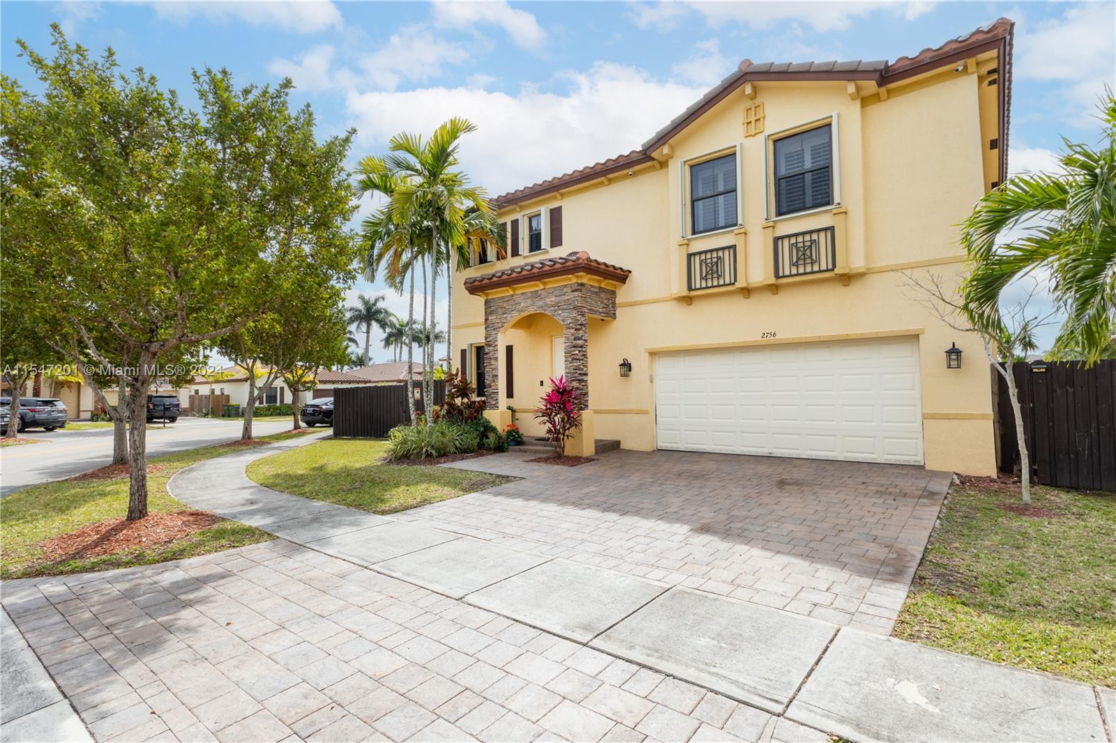 CAPRI AT OASIS - Residential