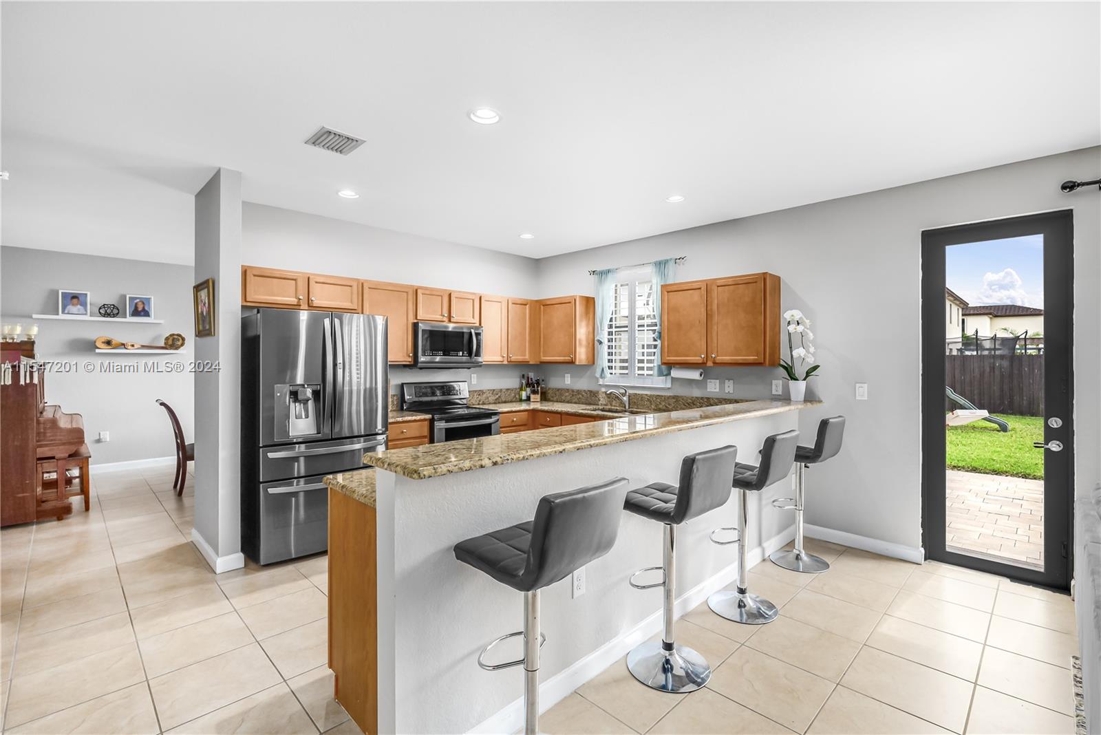 CAPRI AT OASIS - Residential