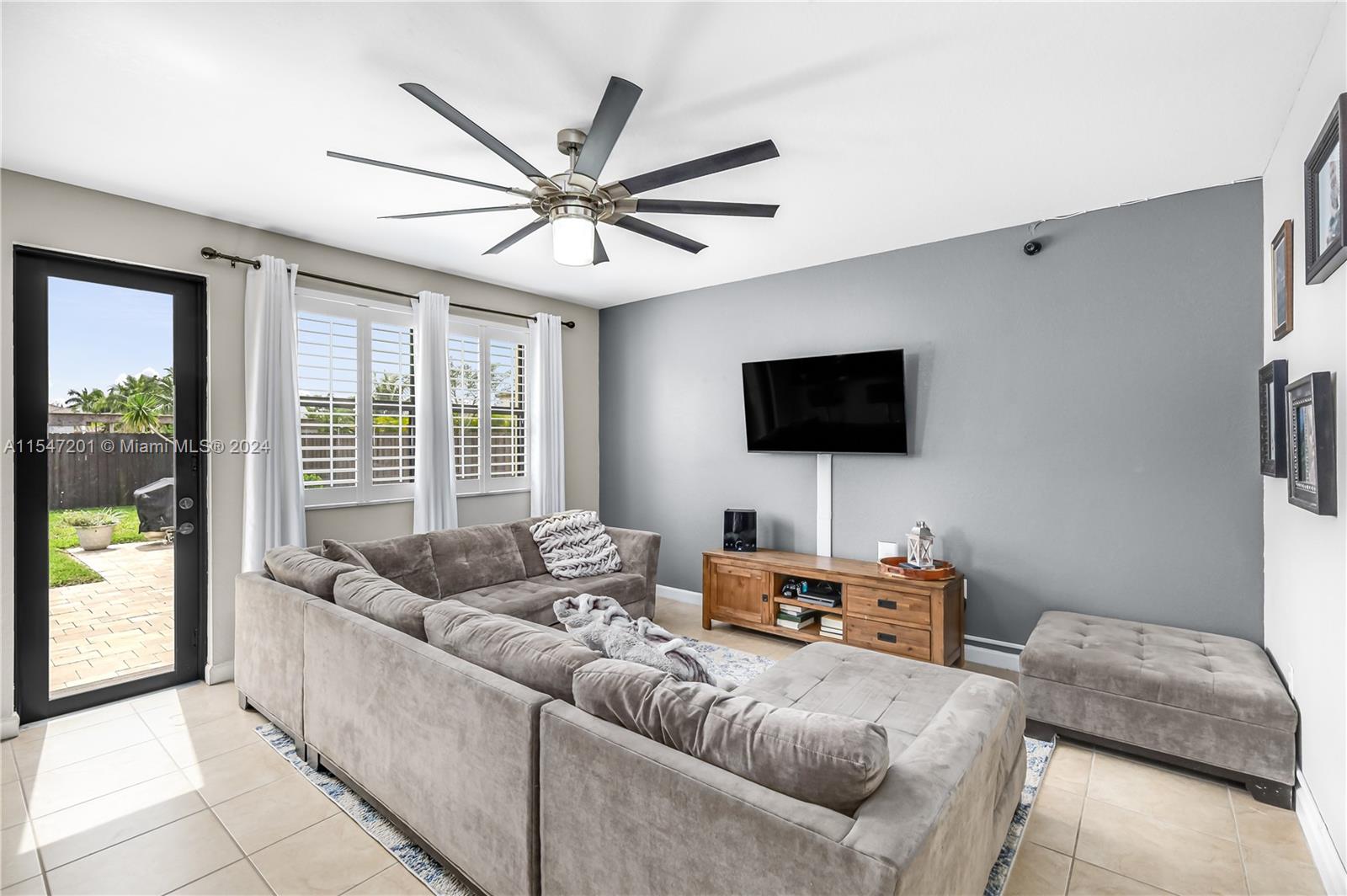 CAPRI AT OASIS - Residential