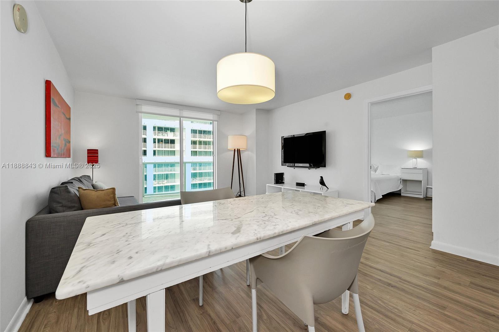 SKYLINE CONDO - Residential