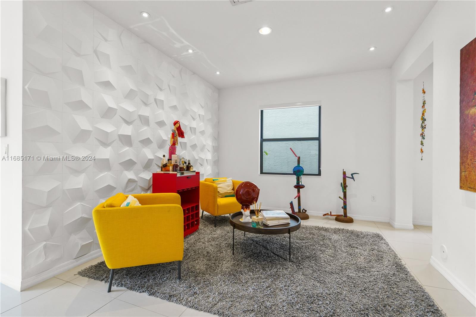 CHAMPION LAKES - Residential