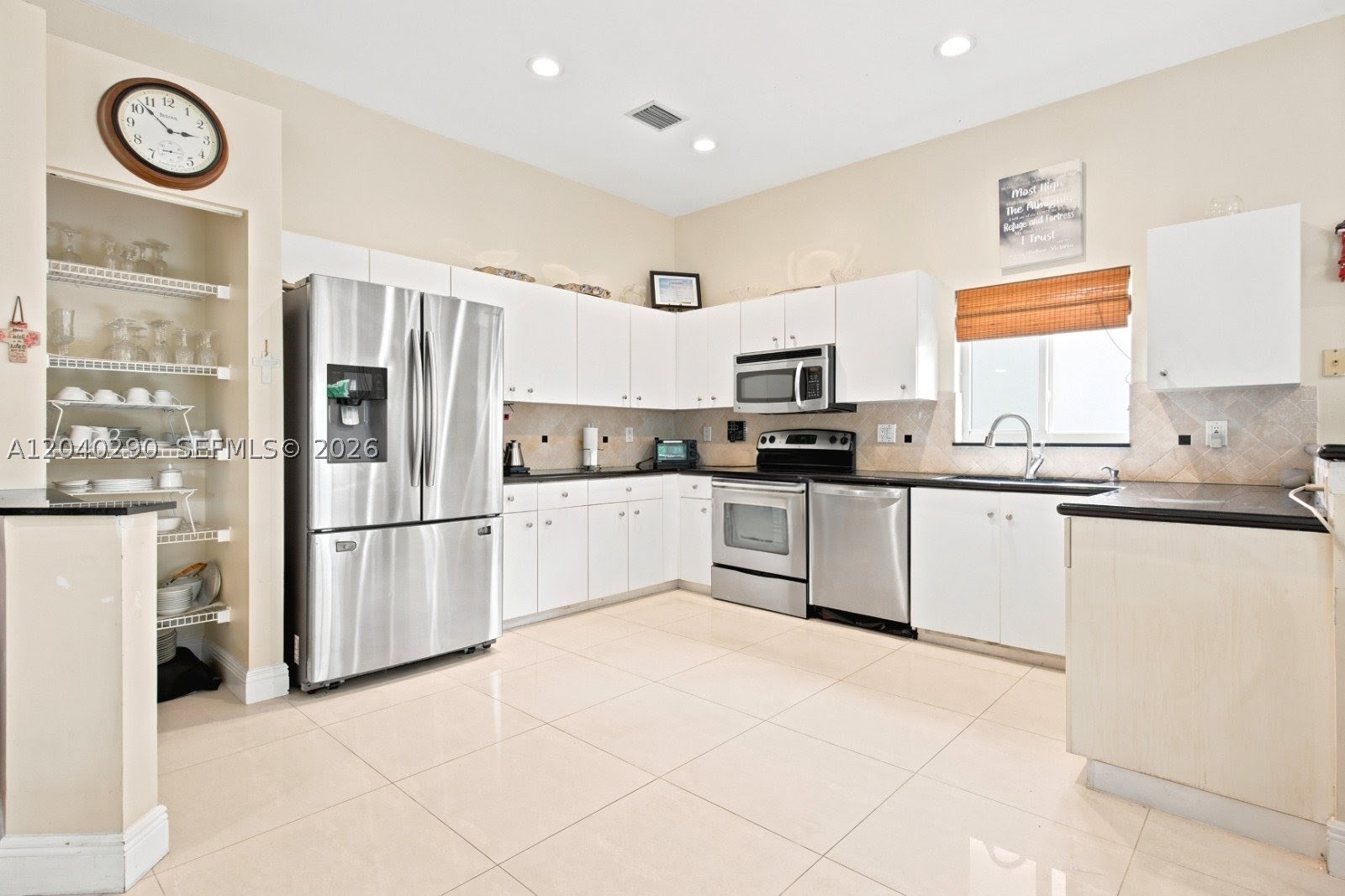 SECTOR 2-PARCELS 9 & 10 - Residential