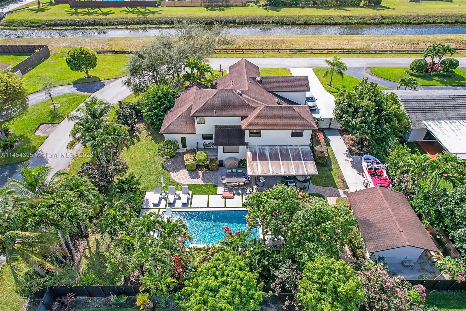 MARLA ESTATES - Residential