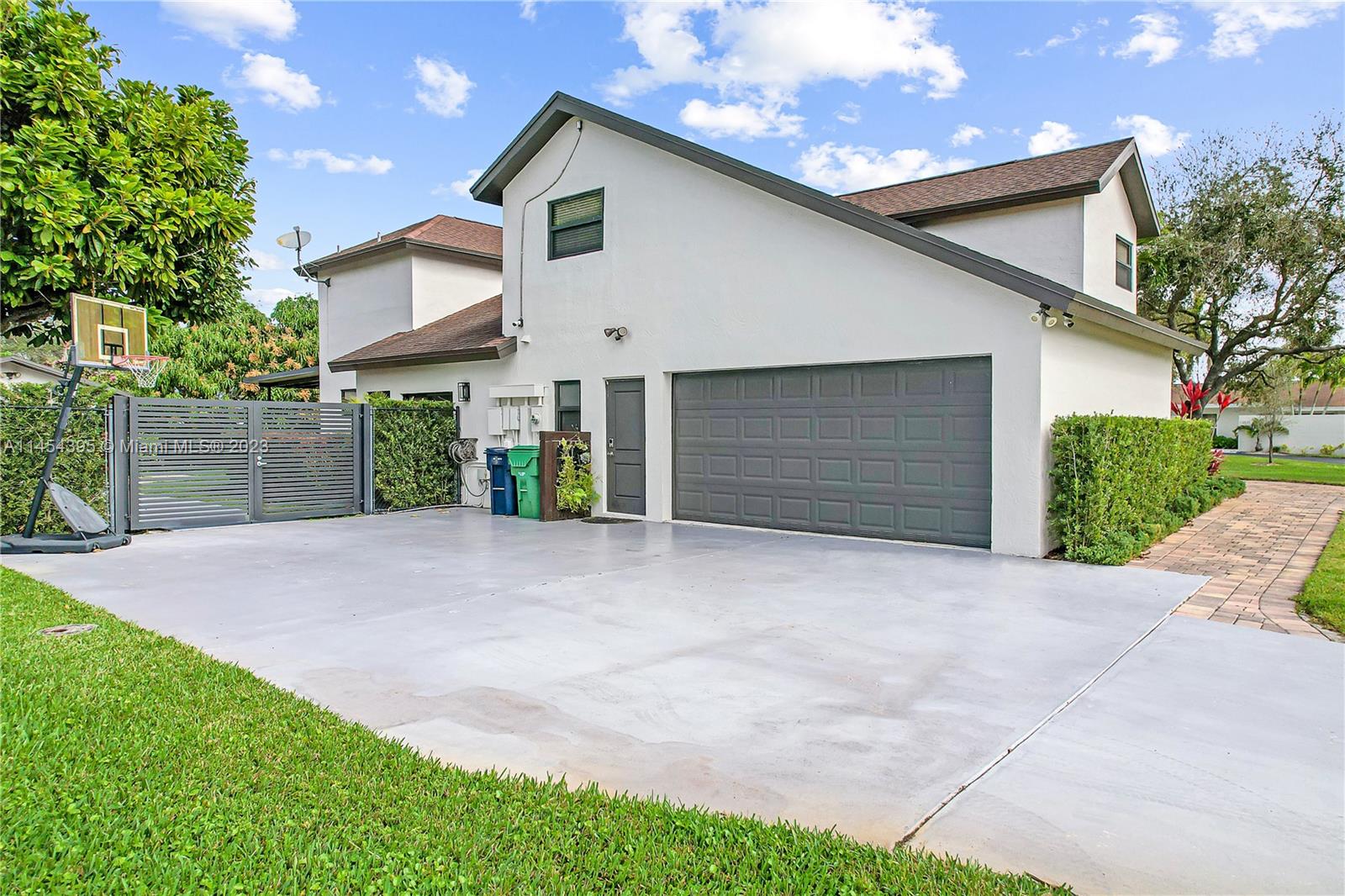 MARLA ESTATES - Residential