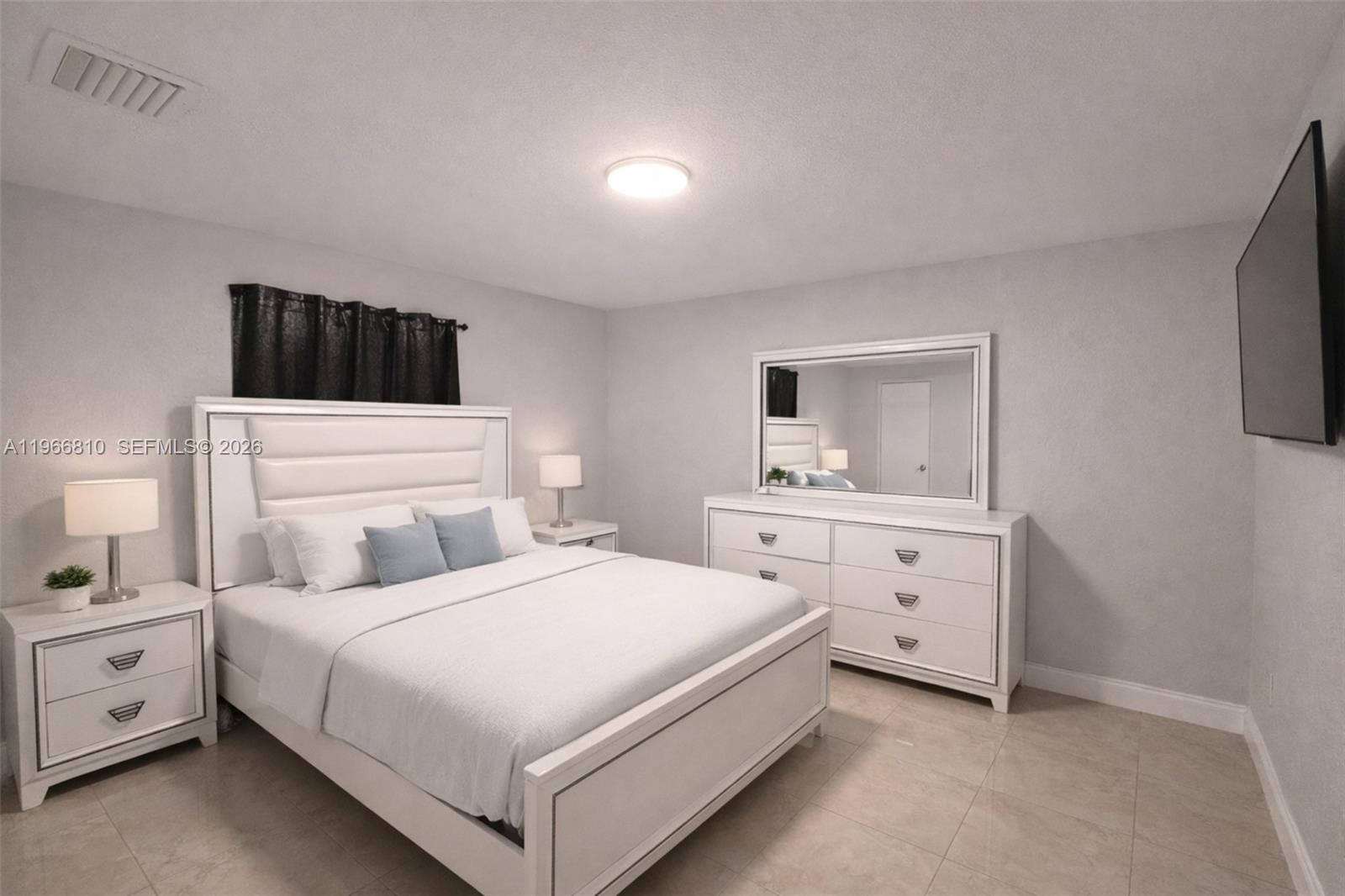 COLUMBIA PARK CORR PL - Residential