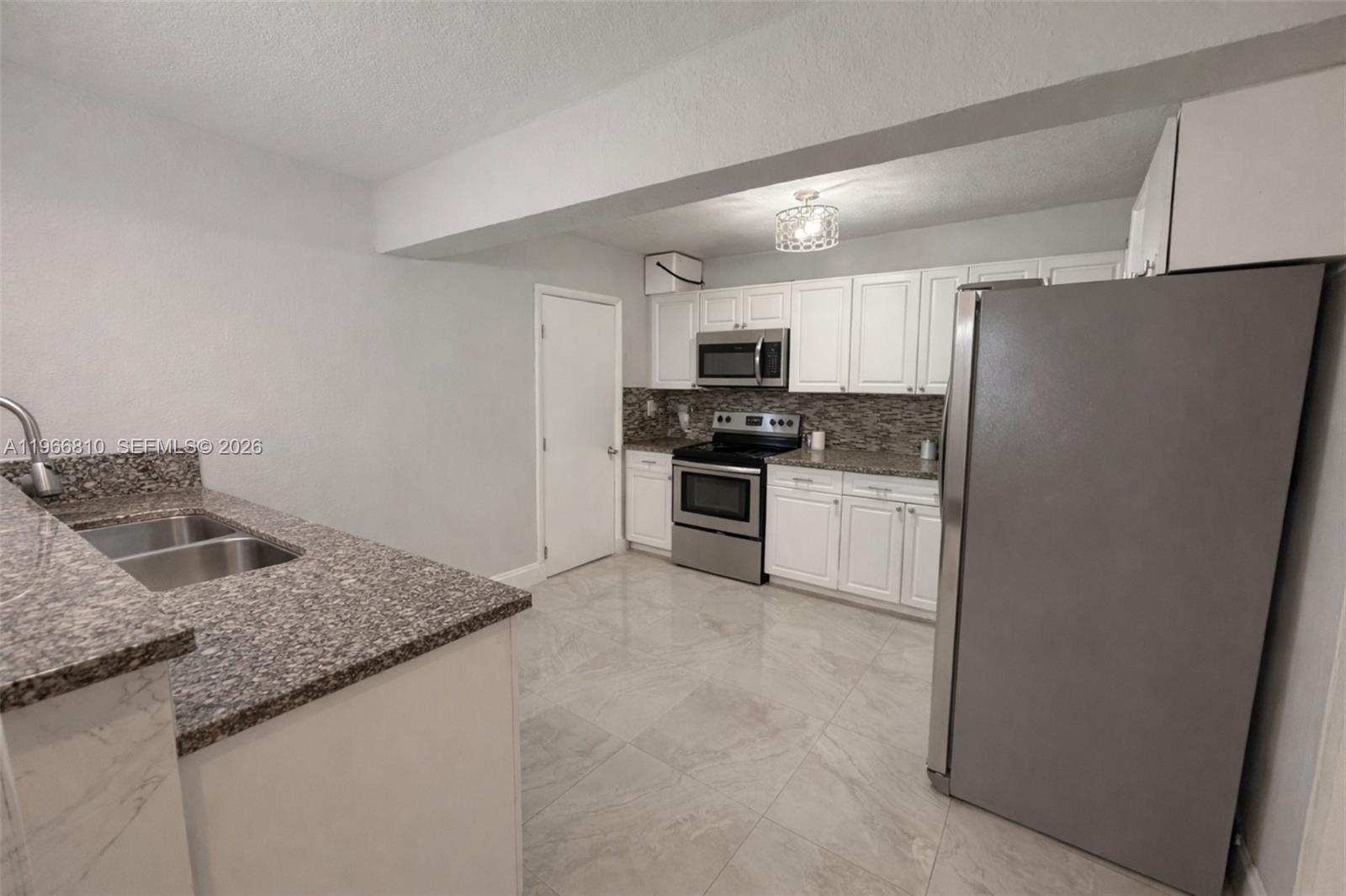 COLUMBIA PARK CORR PL - Residential