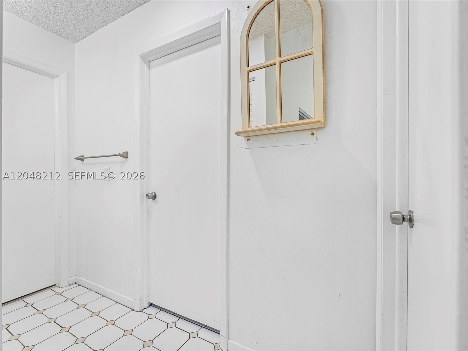 WEITZER SHAUNA MEADOWS SE - Residential
