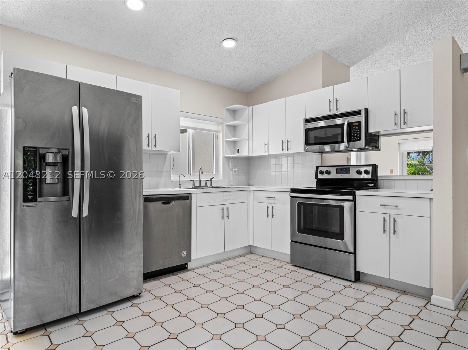 WEITZER SHAUNA MEADOWS SE - Residential