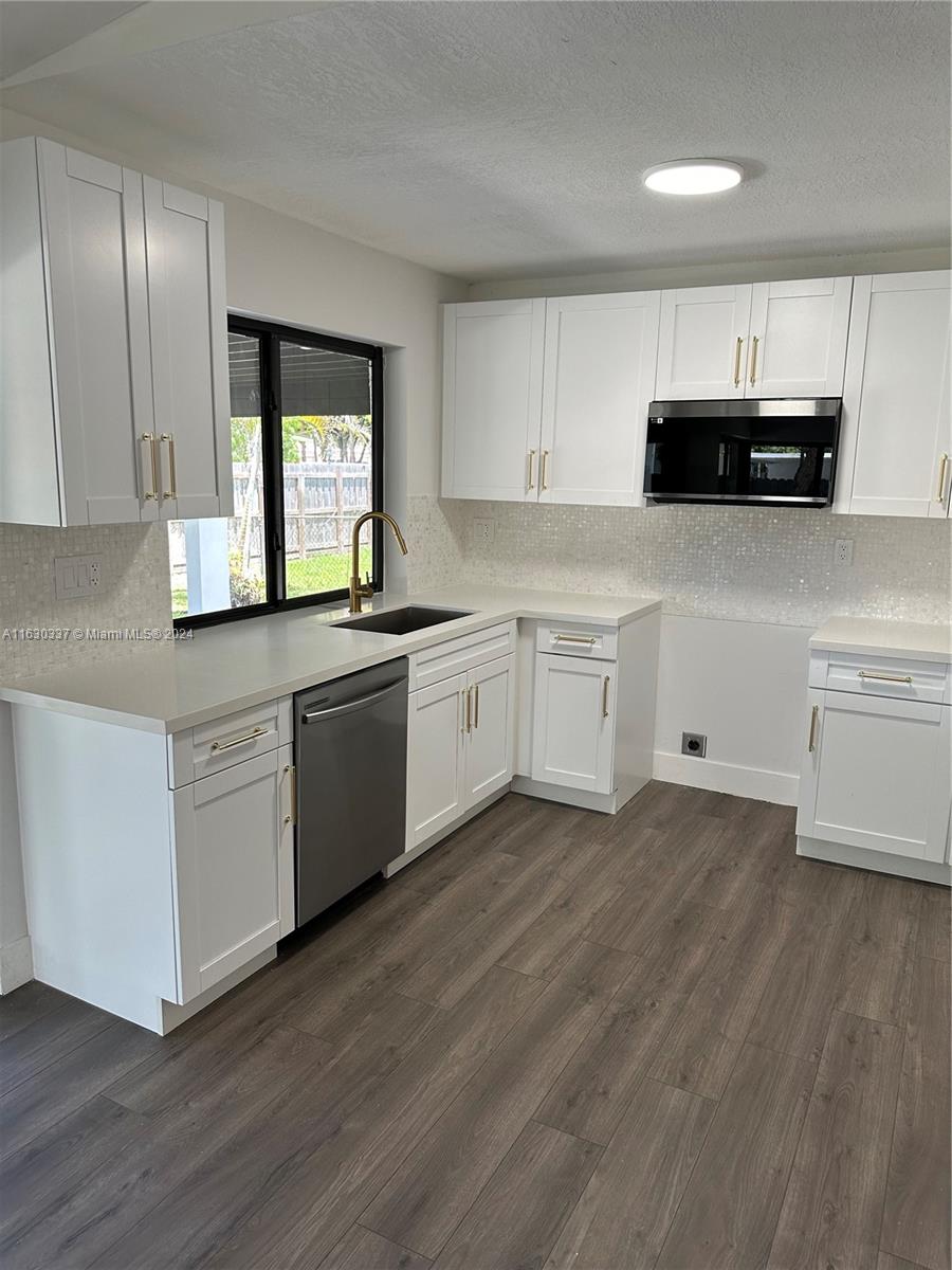 2ND ADDN TO CALUSA CLUB E - Residential
