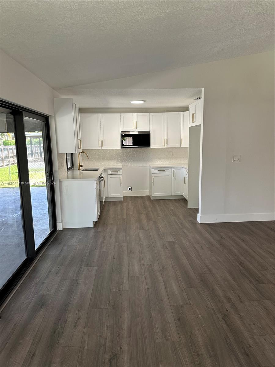 2ND ADDN TO CALUSA CLUB E - Residential
