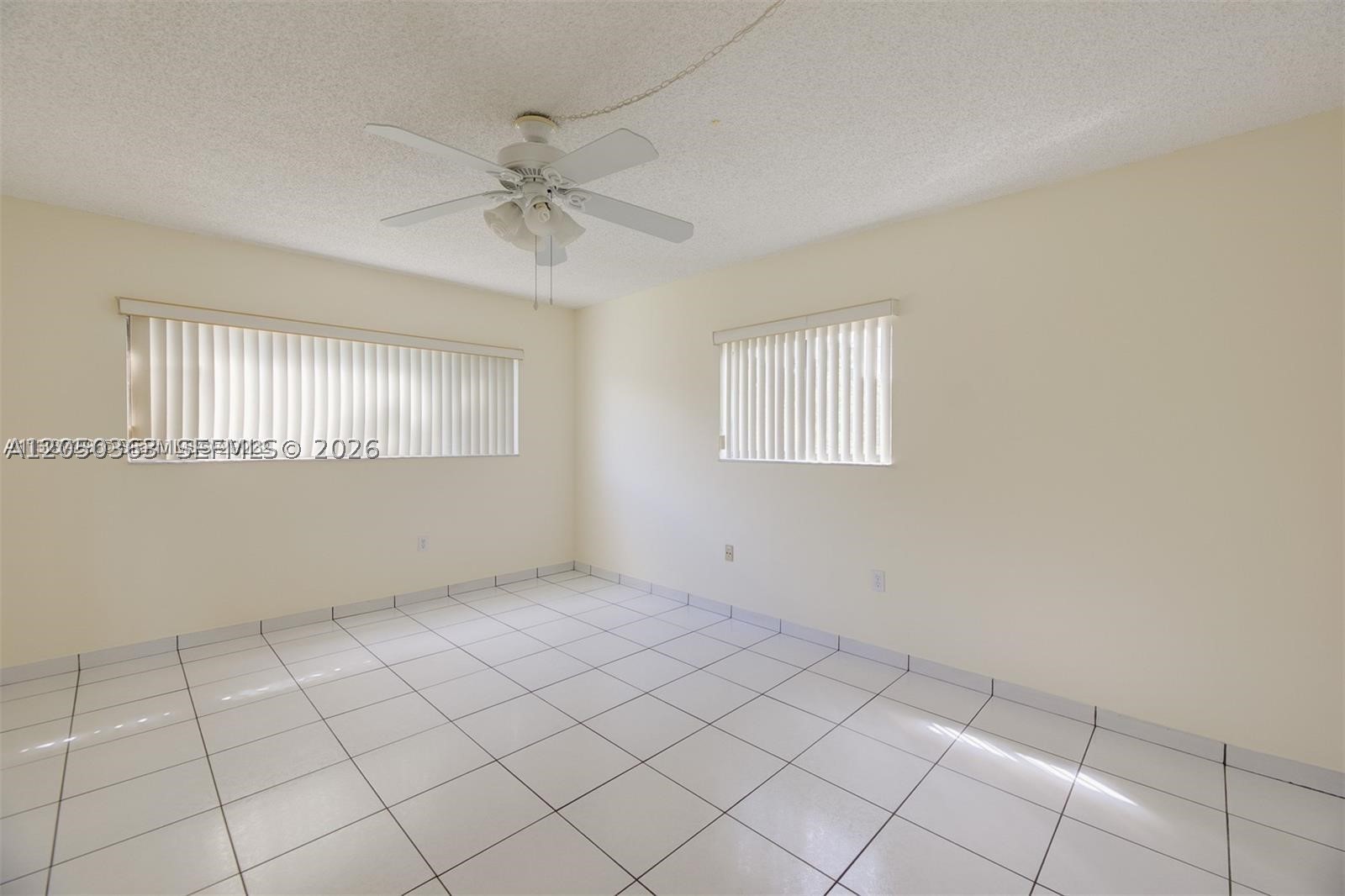HORIZONS WEST CONDO #7 - Residential Lease