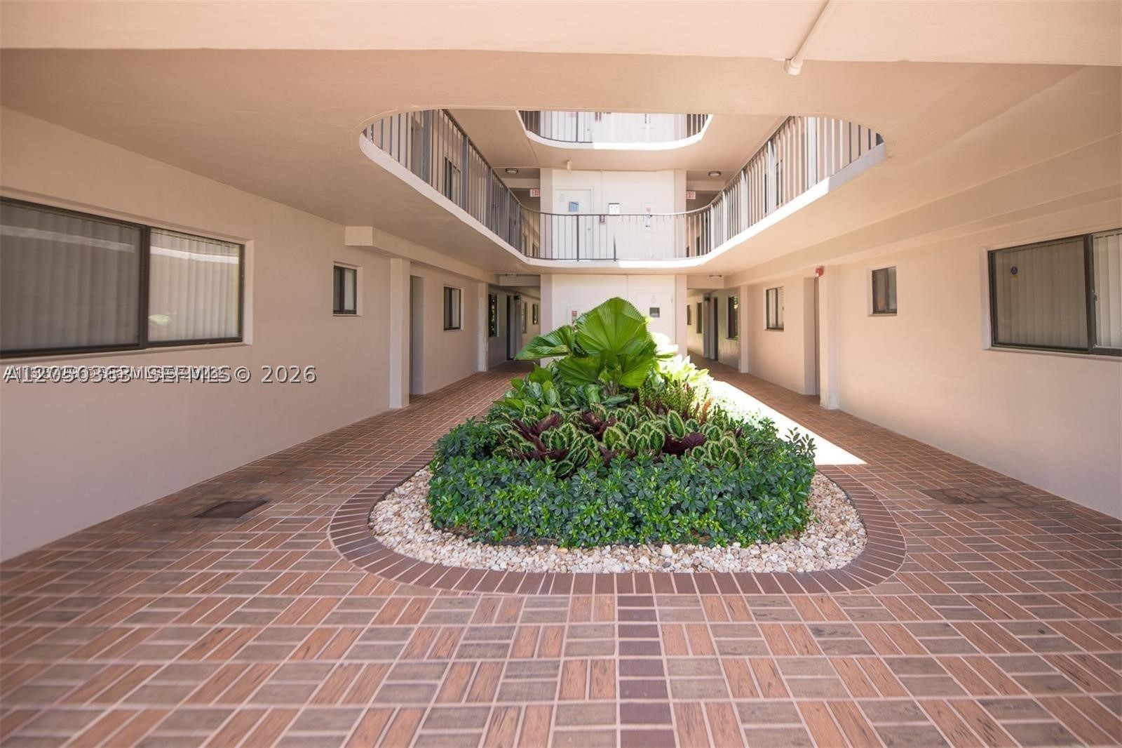 HORIZONS WEST CONDO #7 - Residential Lease