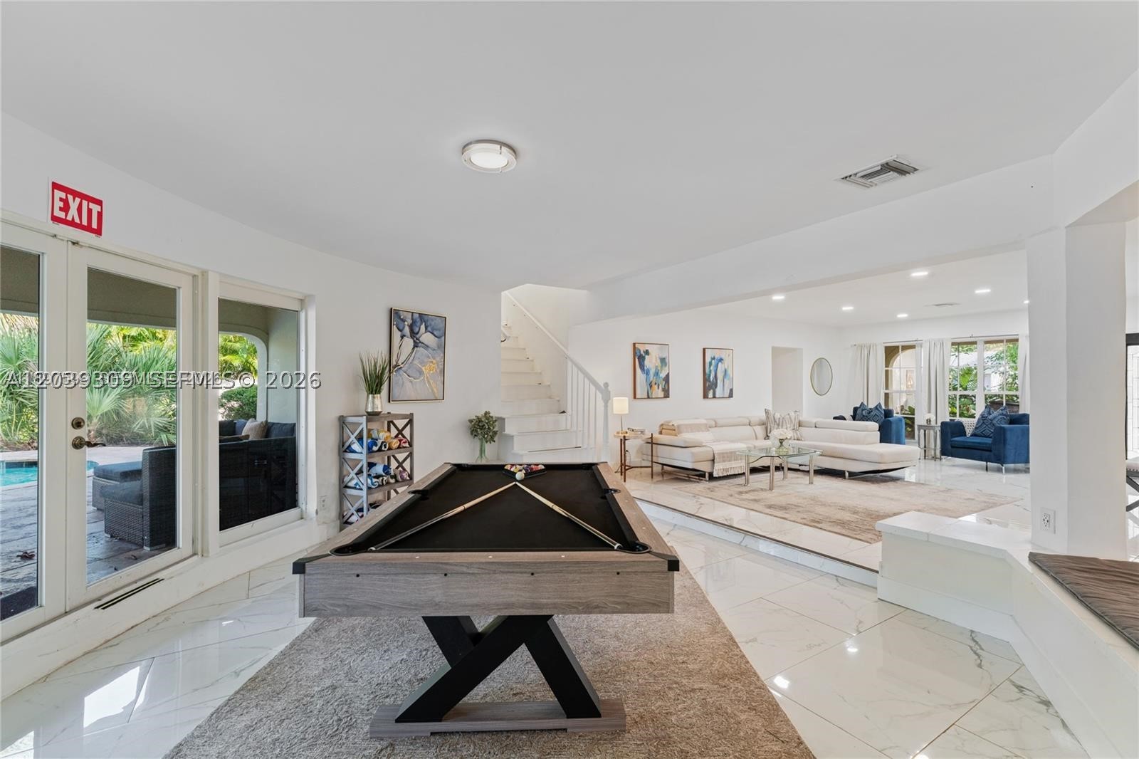MIDDLE RIVER ESTATES - Residential