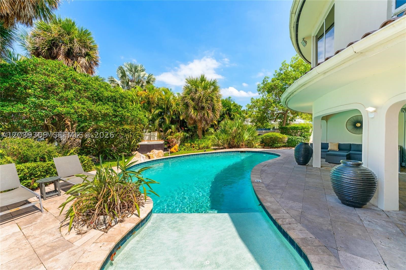 MIDDLE RIVER ESTATES - Residential