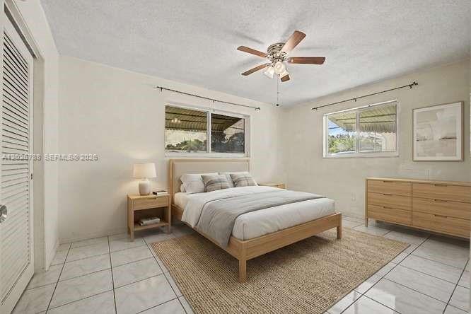 DELCREST MANOR - Residential