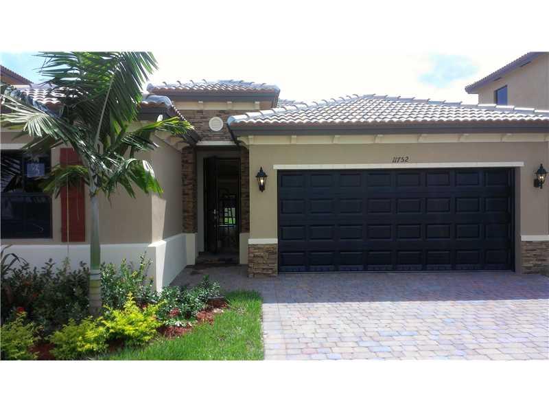 GORGEOUS NEW CONSTRUCTION 4 BEDROOM/3BATH HOME WITH PLENTY OF SQ.FOOTAGE.  2 CAR GARAGE, WITH SPACIOUS YARD.  READY TO MOVE IN!! MANY AMENITIES, POOL, CLUBHOUSE, FITNESS, SAUNA & MUCH MORE... PLEASE REVIEW REMARKS
