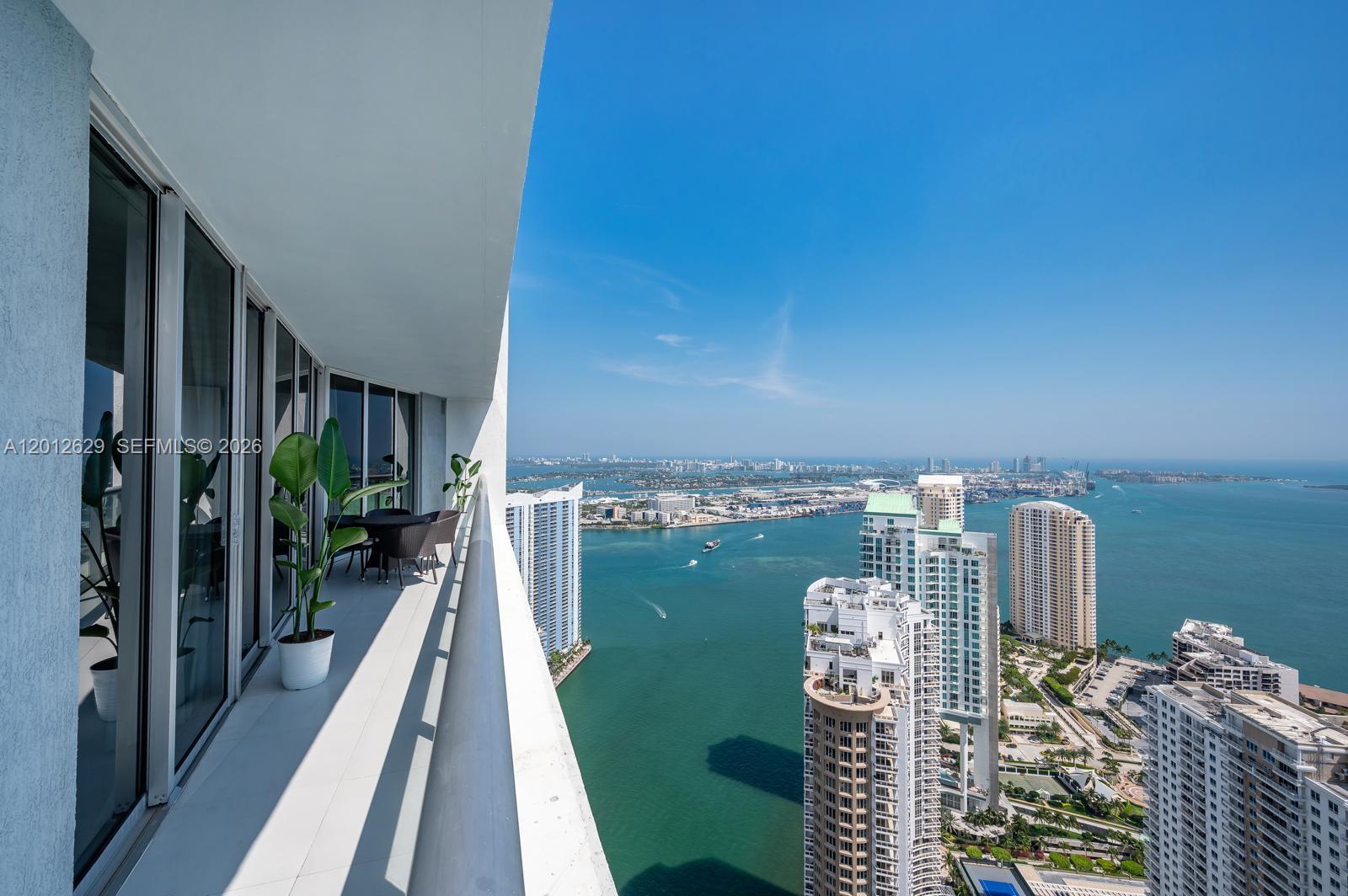 ICONBRICKELL CONDO NO 1 - Residential
