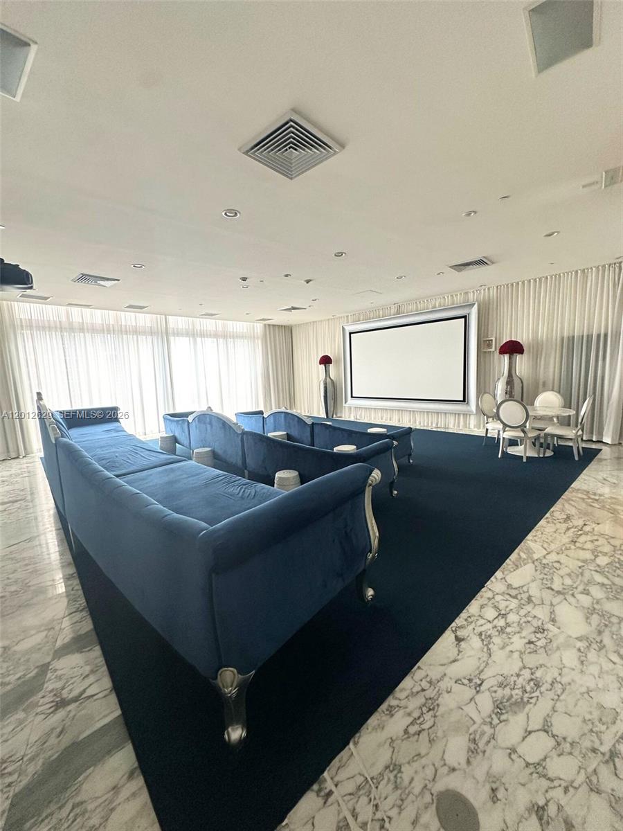 ICONBRICKELL CONDO NO 1 - Residential